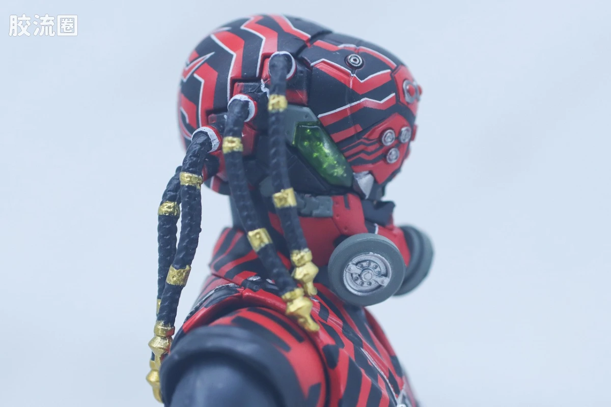 SHF 假面骑士限定版 蜘蛛改造人-01 (新·假面骑士) - 图片